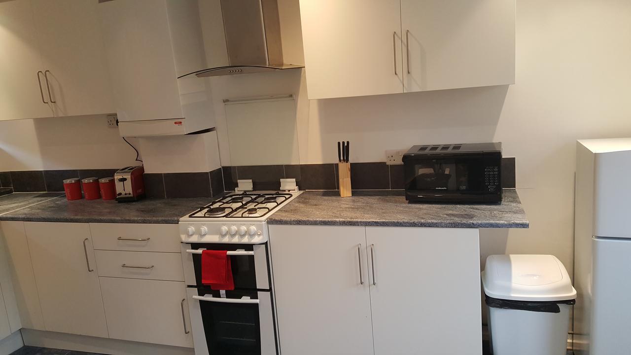 Vetrelax Basildon Newly Refurbished 3Bed House Aparthotel Exteriör bild